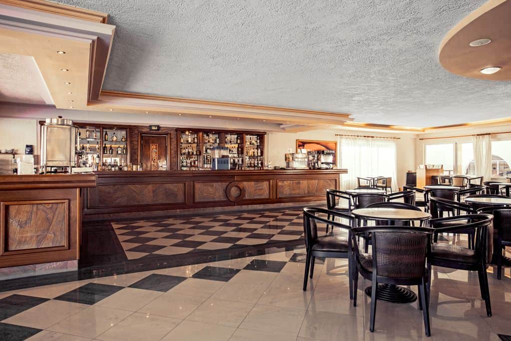 HAUPTBAR