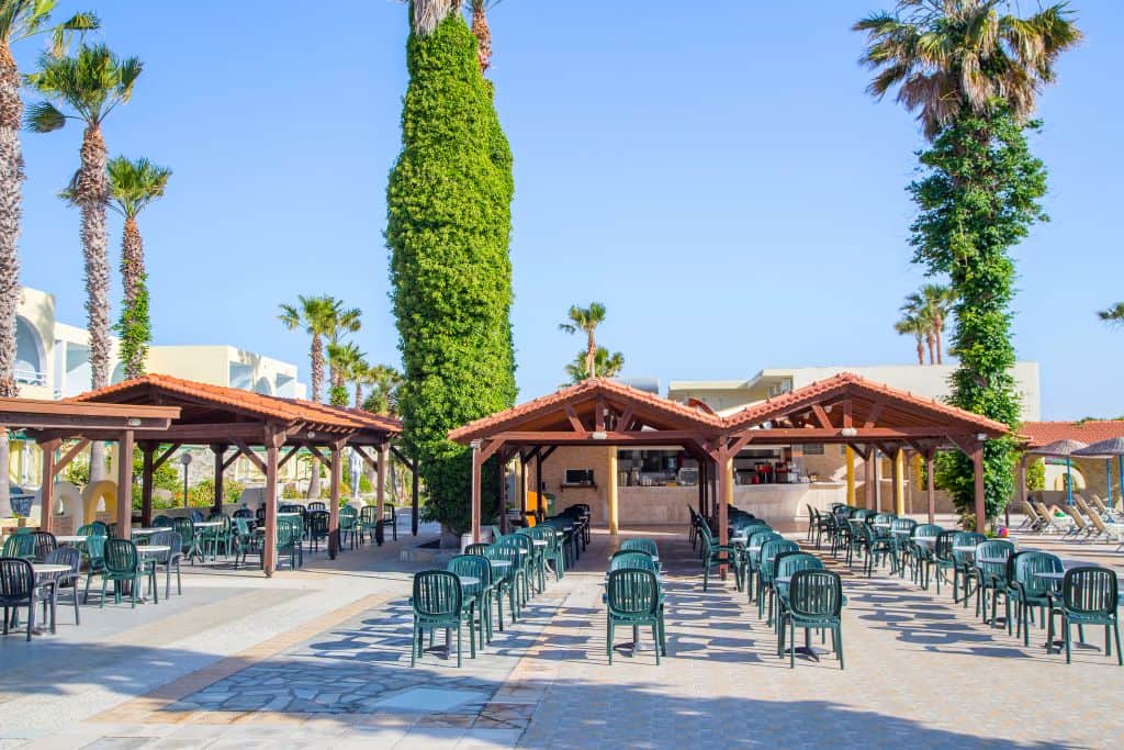 POOLBAR