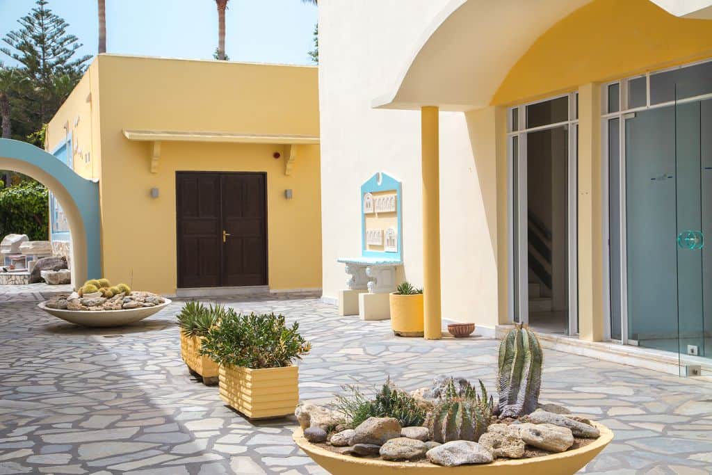 CONFERENCE AND MULTI-VENUE CENTER